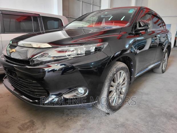 2017 Toyota Harrier 2.0 Black - Stylish & Efficient SUV
