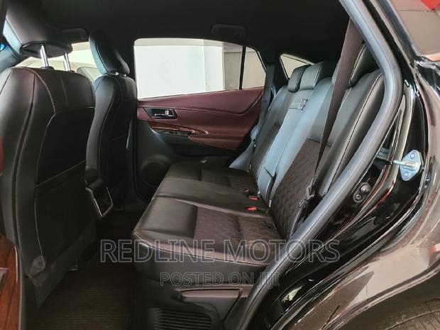 2017 Toyota Harrier 2.0 Black - Stylish & Efficient SUV
