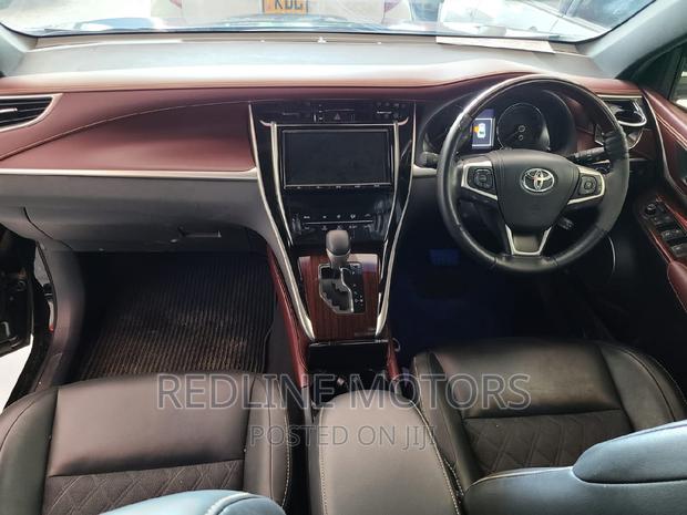 2017 Toyota Harrier 2.0 Black - Stylish & Efficient SUV