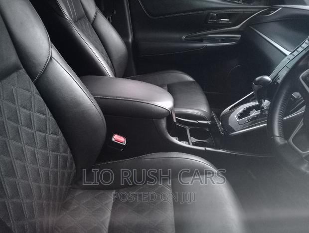 2016 Toyota Harrier White: Luxury SUV for Sale