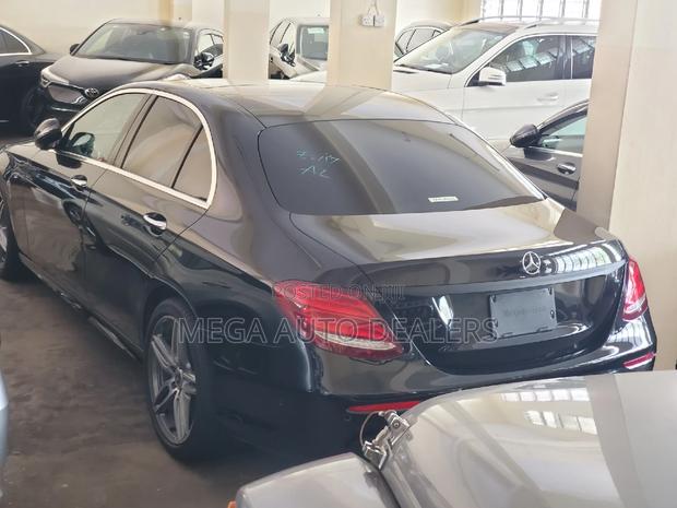 Luxurious Mercedes-Benz E250 2018 in Matt Black - Stylish and Powerful