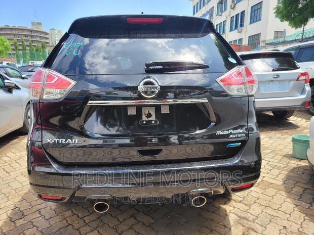 2016 Nissan X-Trail 2.0 Petrol AWD Black: Stylish & Powerful SUV