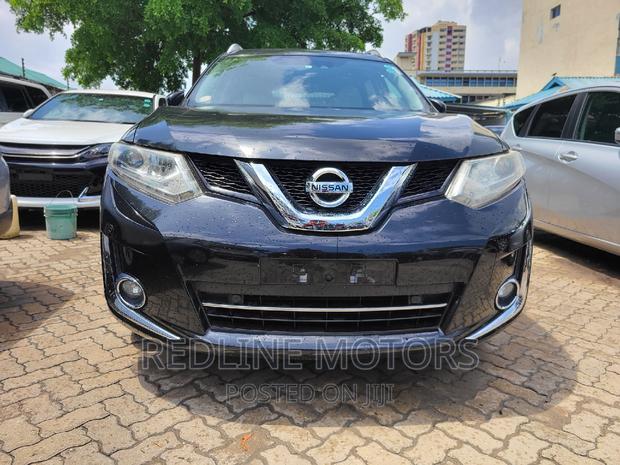 2016 Nissan X-Trail 2.0 Petrol AWD Black: Stylish & Powerful SUV