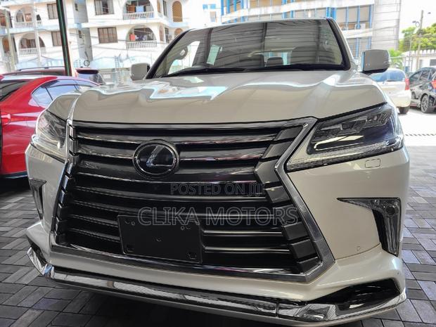 2016 Lexus LX 570 AWD in Stunning Pearl - All-Wheel Drive