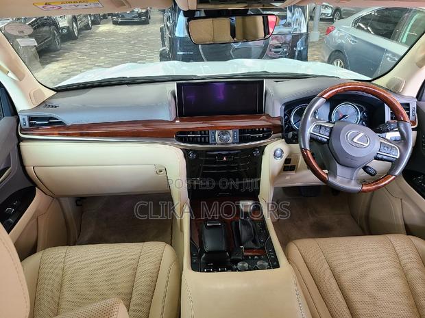 2016 Lexus LX 570 AWD in Stunning Pearl - All-Wheel Drive
