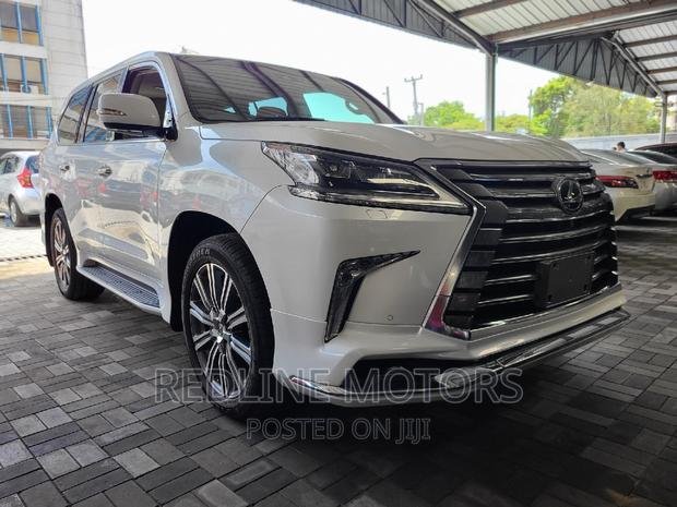 2016 Lexus LX 570 AWD in Stunning Pearl - All-Wheel Drive