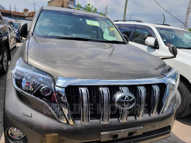 2016 Toyota Land Cruiser Prado 2.7 VVT-i in Gray - Used