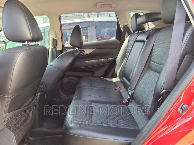 2016 Nissan X-Trail 2.0 Petrol AWD - Red, Excellent Condition