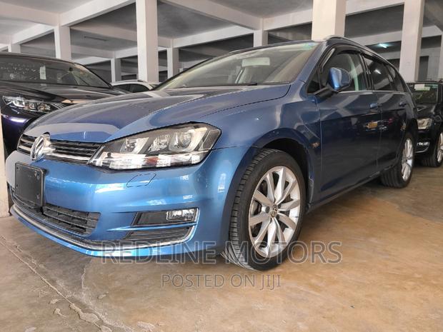 Volkswagen Golf TSI S: 2016 4-Door FWD Blue