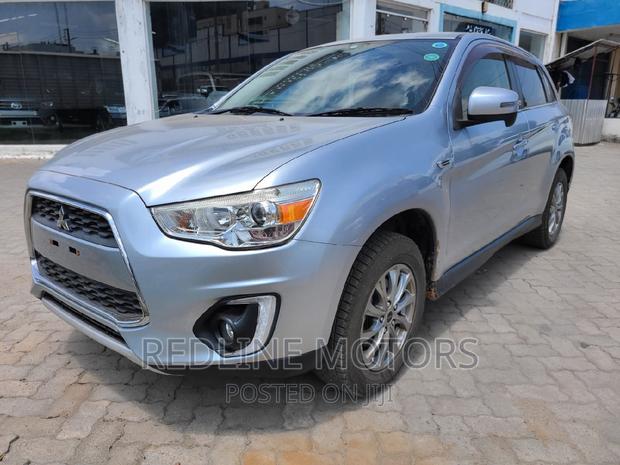2016 Mitsubishi RVR Silver: The Ultimate Compact SUV for Your Journey