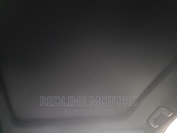 2017 Toyota Harrier 2.0 4WD Black - Premium Package
