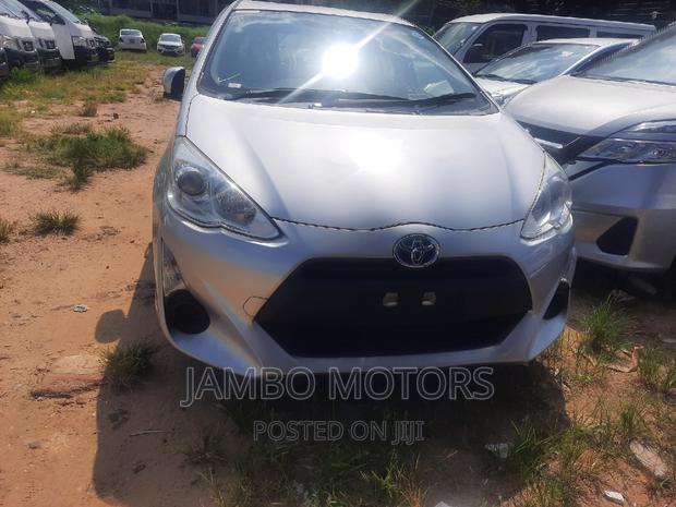 2016 Toyota Aqua Silver - Premium Quality, Great Price