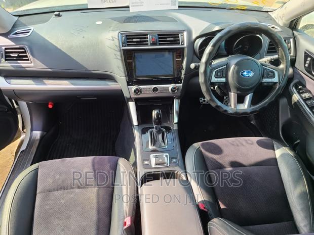 2016 Subaru Outback 2.5i AWD in Pearl - Ideal for Off-Roading