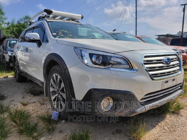 2016 Subaru Outback 2.5i AWD in Pearl - Ideal for Off-Roading