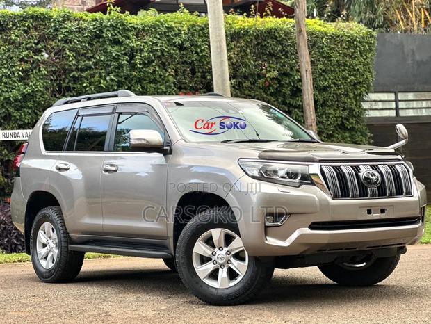 Pre-Owned 2018 Toyota Land Cruiser Prado 2.8 Brown - High-End SUV