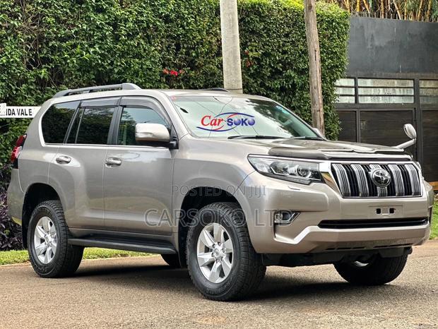 Pre-Owned 2018 Toyota Land Cruiser Prado 2.8 Brown - High-End SUV