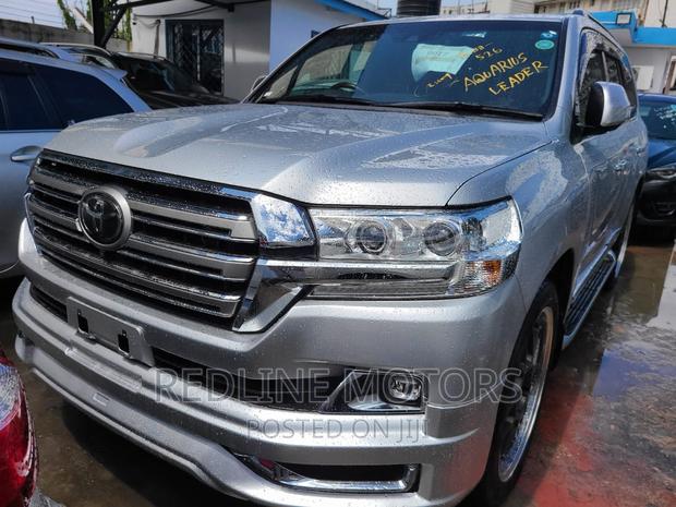 2017 Toyota Land Cruiser 4.6 V8 AX Premium Silver