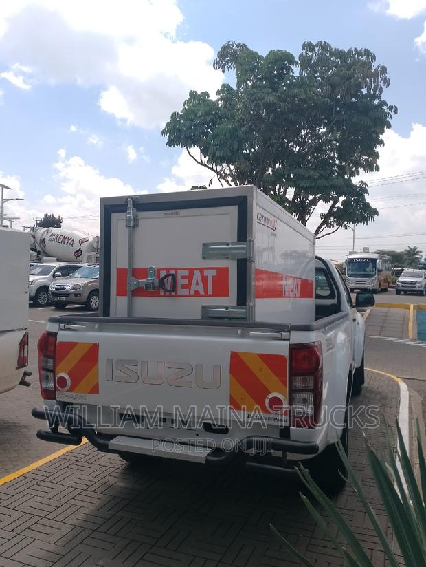 2023 Isuzu D-MAX White Edition: A New Era of Trucking
