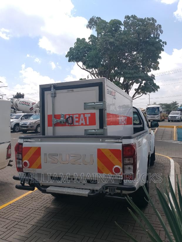 2023 Isuzu D-MAX White Edition: A New Era of Trucking