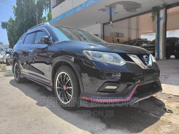 New 2018 Nissan X-Trail 2.0 Hybrid AWD: Black Edition, All-Wheel Drive