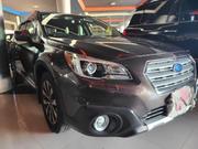 2017 Subaru Outback 2.5i Premium AWD in Gold - Ideal for families for sale