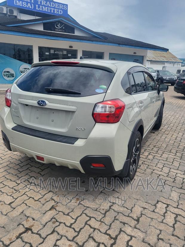 2017 Subaru XV Pearl - The Perfect Compact SUV for Your Needs