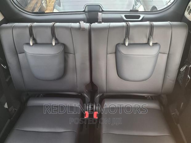 New 2016 Toyota Land Cruiser Prado 2.7 VVT-i - Black