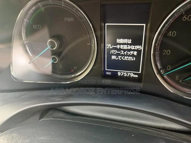 Toyota Harrier 2.5 Hybrid 4WD 2016 Silver