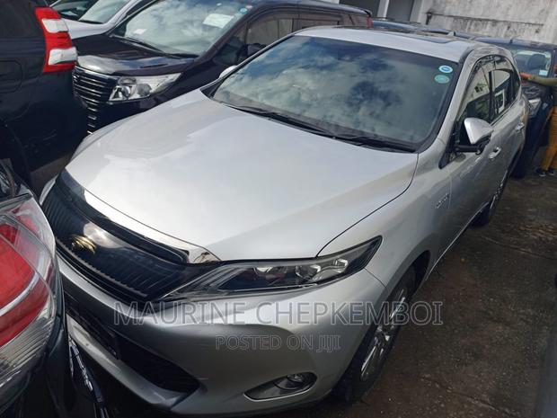Toyota Harrier 2.5 Hybrid 4WD 2016 Silver