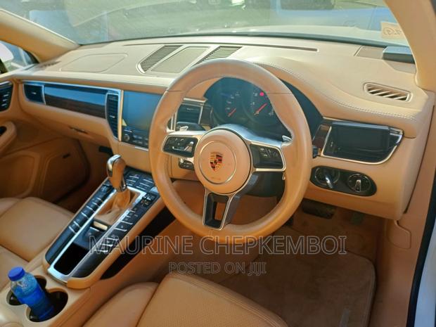 Porsche Macan 2016 White