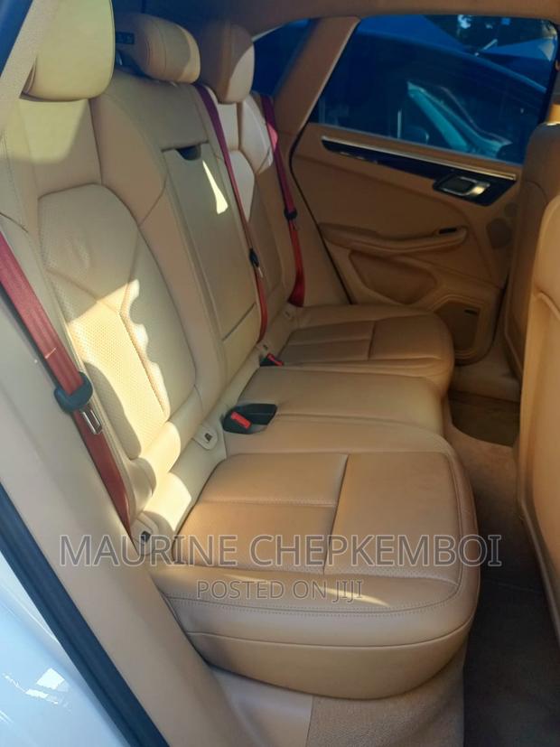 Porsche Macan 2016 White