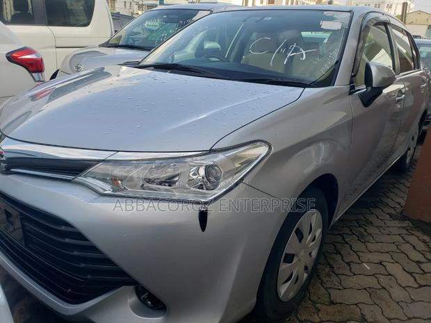 Toyota Axio 1.5 X 2WD 2017 Silver