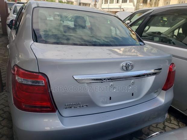 Toyota Axio 1.5 X 2WD 2017 Silver