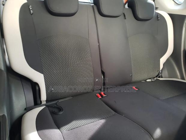 Nissan Note 1.6 Petrol 2016 Orange