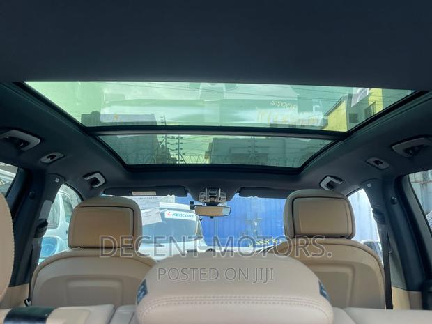 Porsche Cayenne White 2019: Sophisticated, Agile, and High-Performance