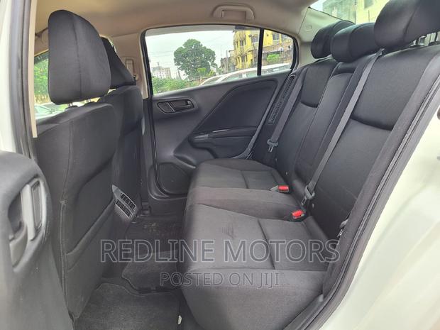 2016 Honda Grace 1.5 Hybrid FWD - Crystal Black Pearl