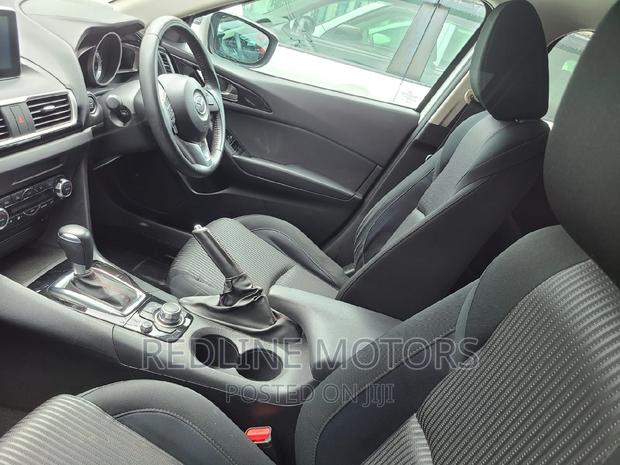 2016 Mazda Axela in Pearl: Stunning Condition, Reasonable Price