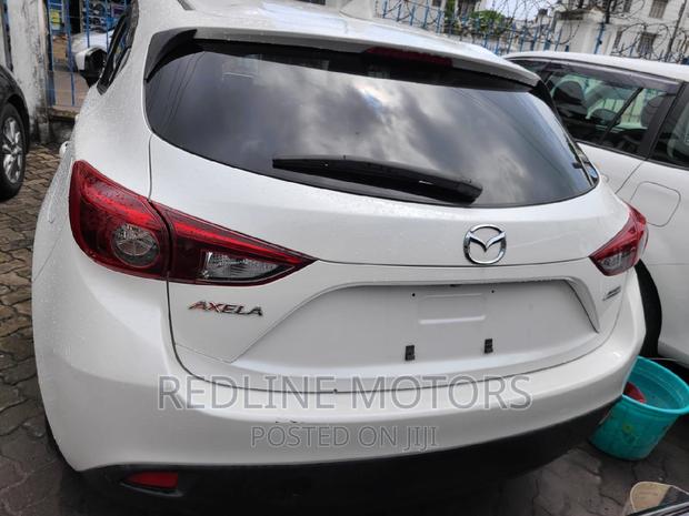 2016 Mazda Axela in Pearl: Stunning Condition, Reasonable Price