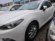 2016 Mazda Axela in Pearl: Stunning Condition, Reasonable Price for sale