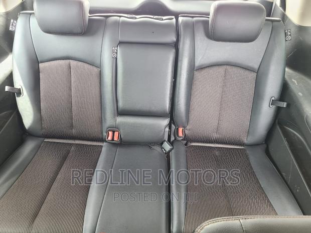 Premium 2016 Nissan Elgrand in Silver: Spacious and Stylish