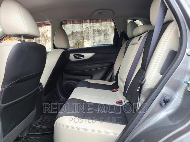 Pre-Owned 2016 Nissan X-Trail AWD Petrol 2.0 Gray
