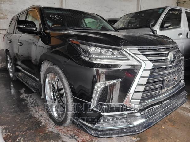 Pre-owned 2016 Lexus LX 570 AWD Black - Powerful Luxury SUV
