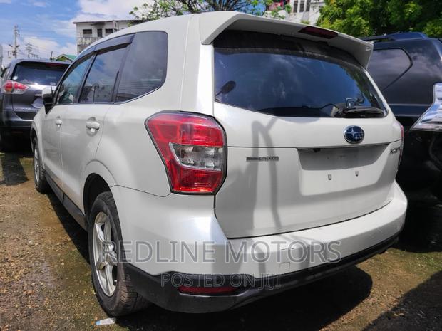 White Premium 2020 Subaru Forester AWD - SUV for All Seasons