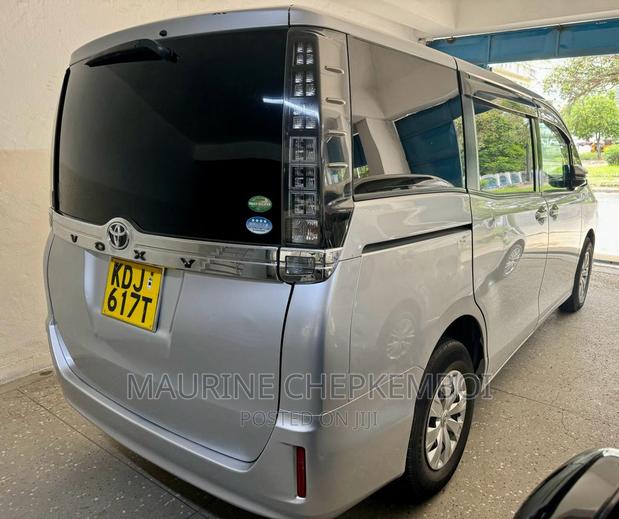 Used 2015 Toyota Voxy Silver: Affordable & Reliable
