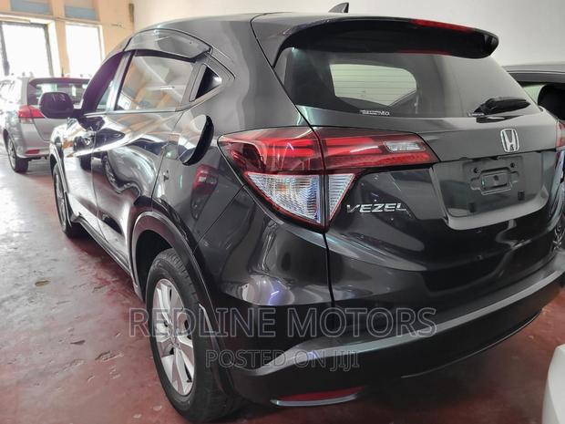 Experience the 2016 Honda Vezel 1.5 2WD Black - A Perfect Ride
