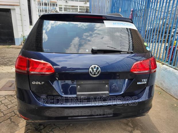 2016 Volkswagen Golf TSI 2-Door FWD - Affordable Blue Beauty