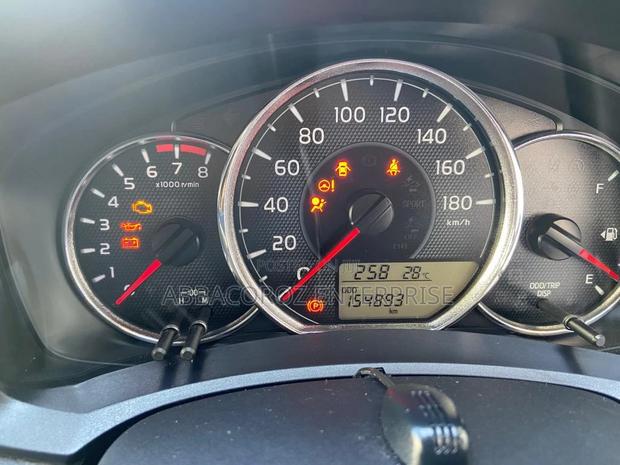 Gray Toyota Corolla Fielder 2016: Reliable Performance