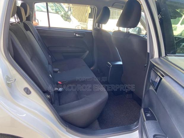 Gray Toyota Corolla Fielder 2016: Reliable Performance