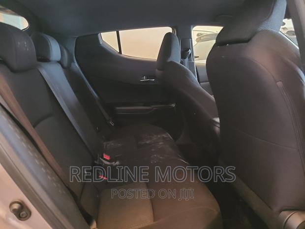 Gold 2017 Toyota C-HR - Compact Crossover