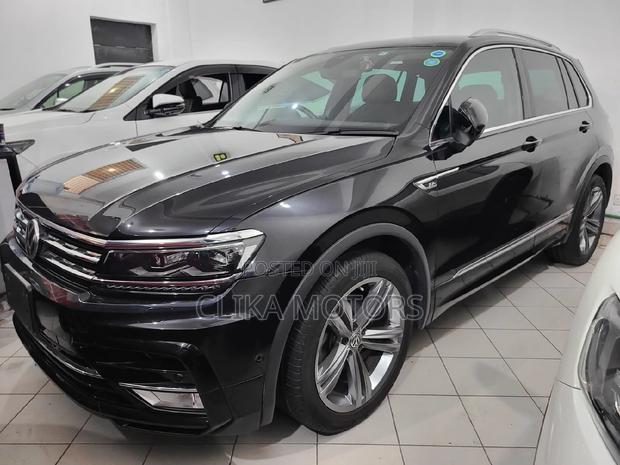 2016 Black Volkswagen Tiguan R-Line AWD - Luxury and Performance